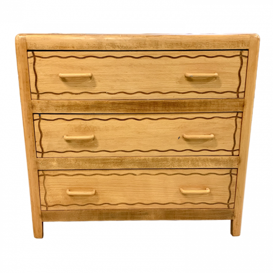 Petite commode en hêtre