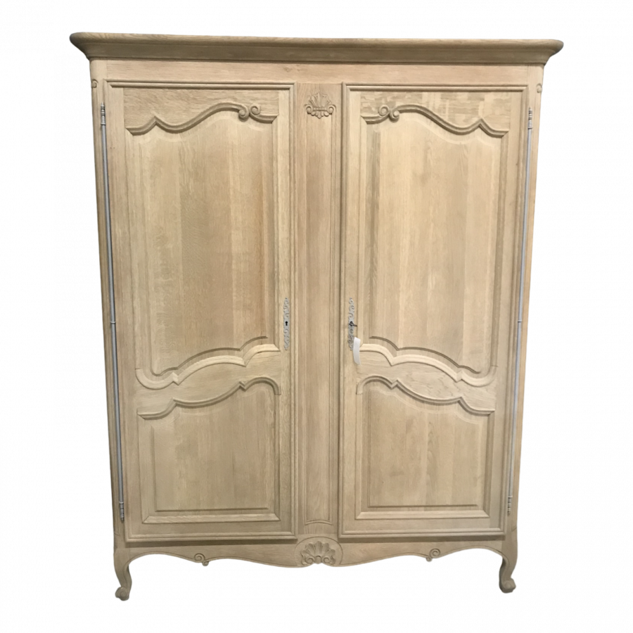 Armoire en Chêne décapée