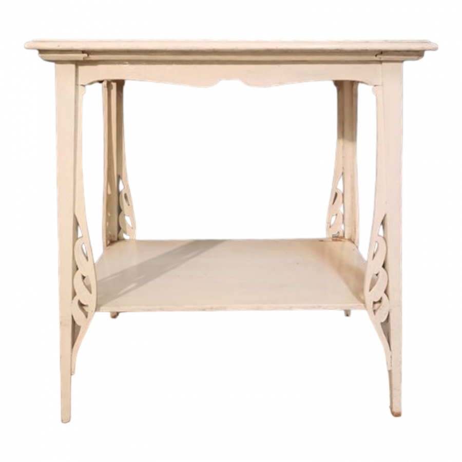 Petite table de style Art Nouveau
