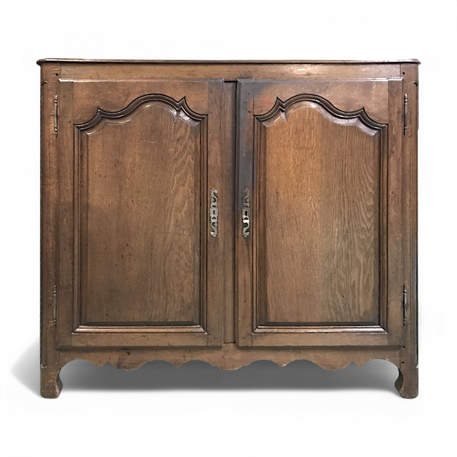 Buffet rustique en Chêne