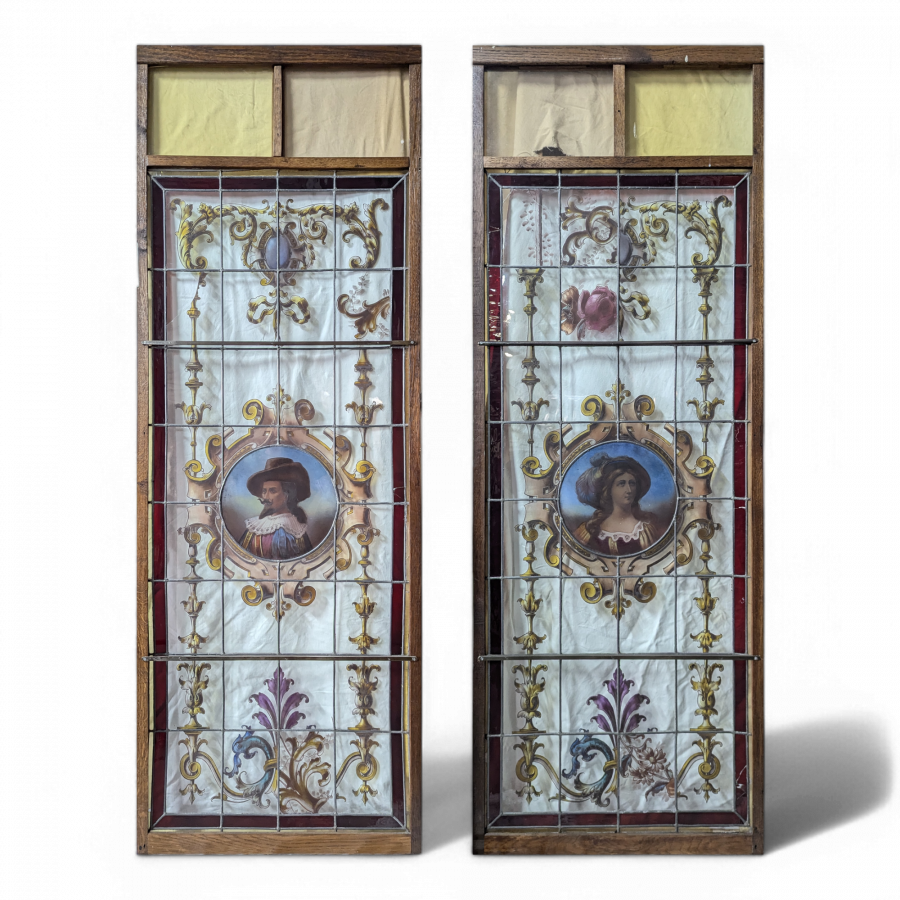 Paire de vitraux du XIXème