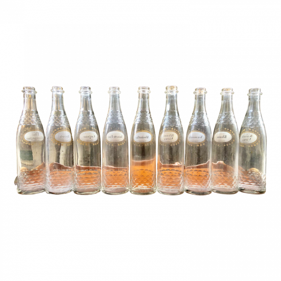Lot de 9 bouteilles du début du XXème siècle