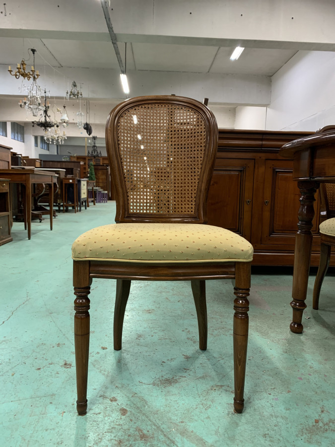 Série de 4 chaises de style Louis Philippe
