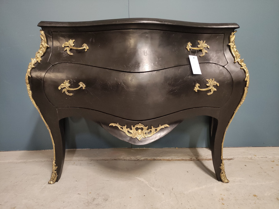 Imposante Commode baroque de couleur noire
