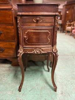 Chevet de style Louis XV