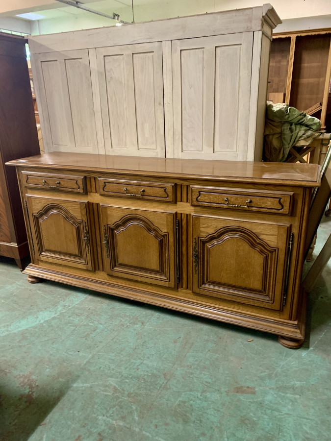 Buffet bas en chêne