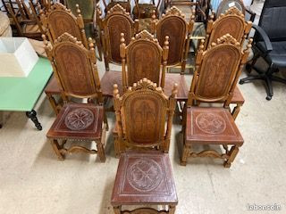 Très beau lot de chaises