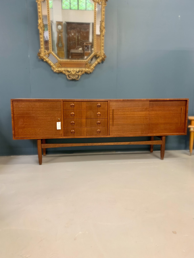 Elégante enfilade en teck