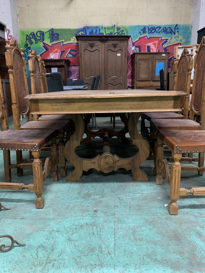 Belle table de ferme monastère