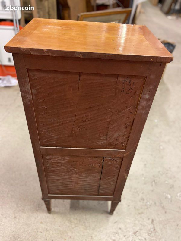 Petit cartonnier de style directoire