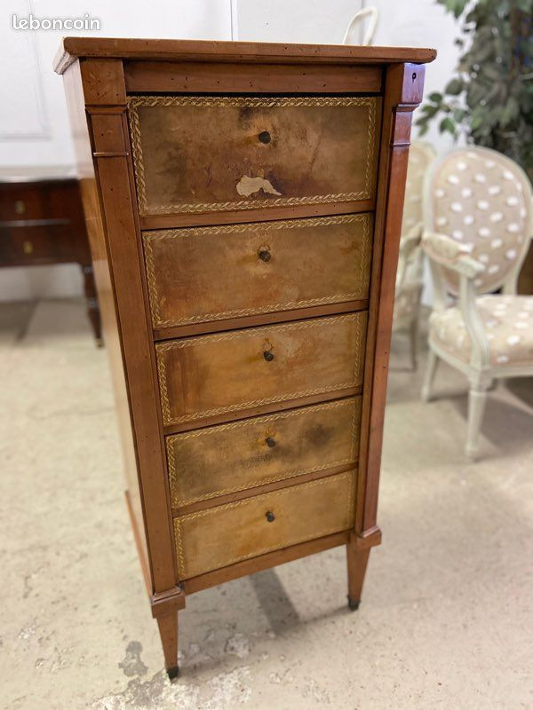 Petit cartonnier de style directoire