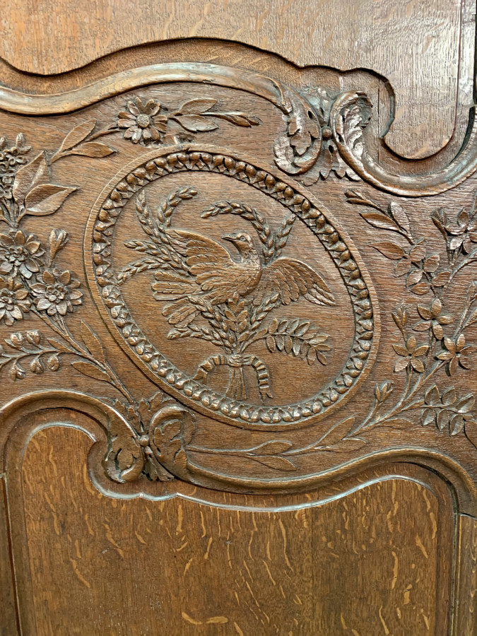 Incroyable armoire Normande Fécampoise en chêne