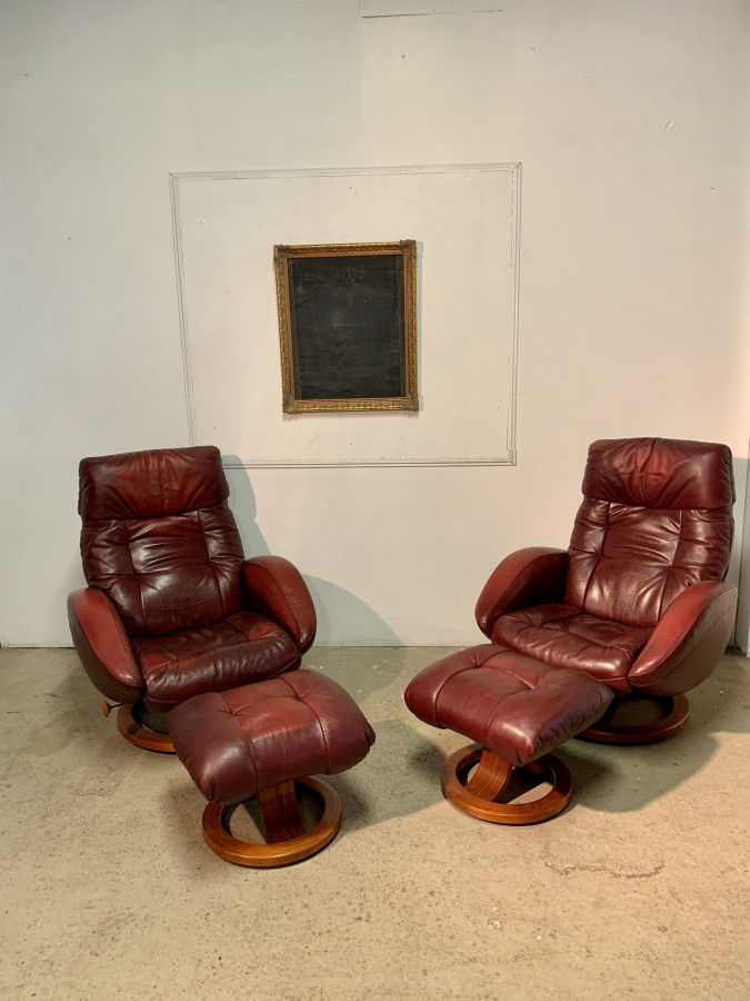 Paire de fauteuils relax avec repose pieds