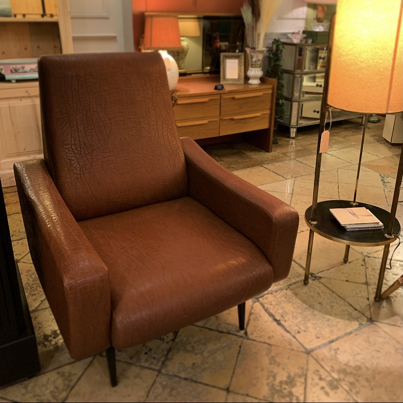 Charmant fauteuil rétro