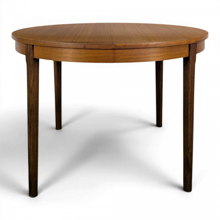 Table scandinave en teck