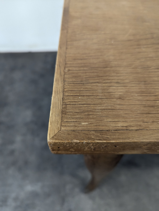 Table de style régence en chêne
