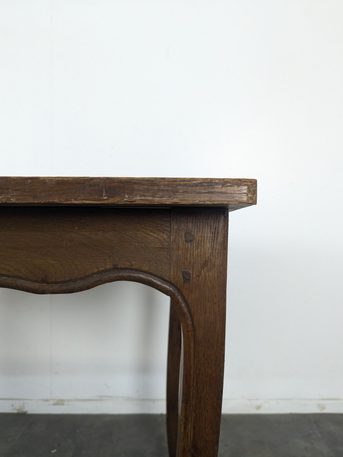 Table de ferme en chêne de style Louis XV