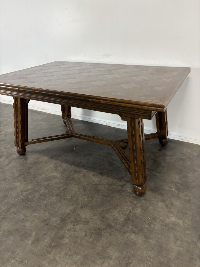 Table à rallonges à l'italienne en chêne années 40