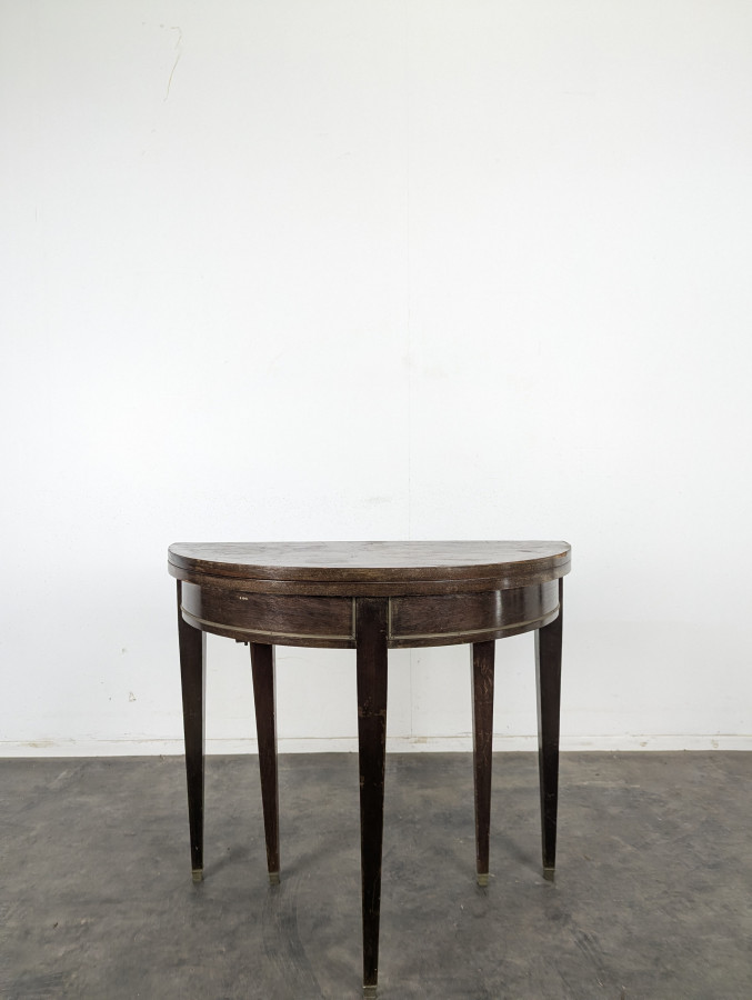 Table demi-lune Louis XVI en acajou à allonges