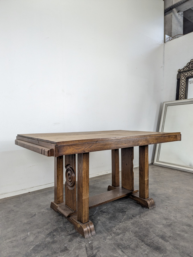 Table de salle à manger Art Déco en chêne dans le goût de Dudouyt