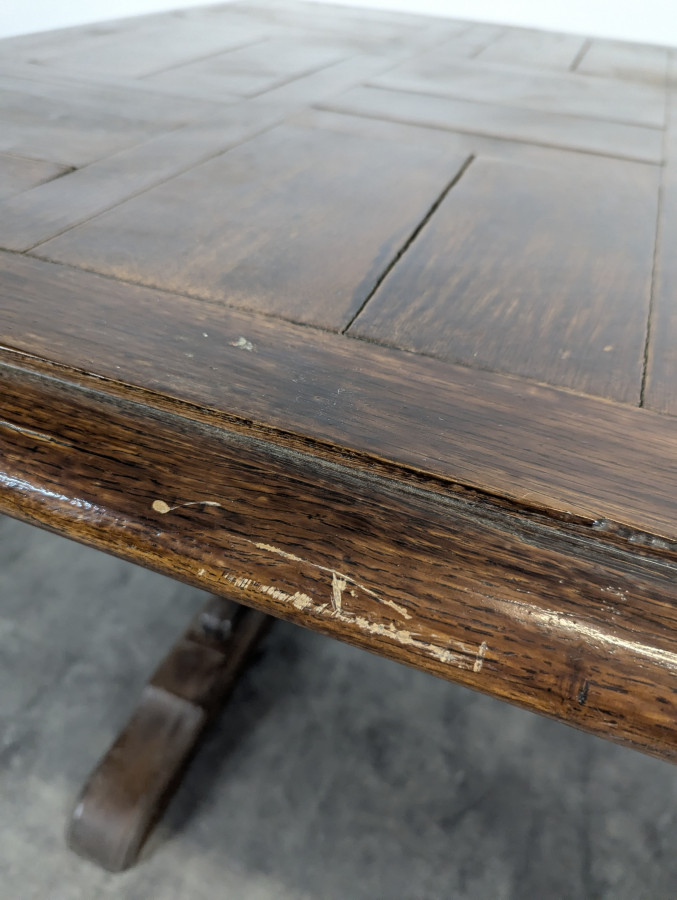 Table de ferme en chêne à plateau panneauté piètement lyre années 40