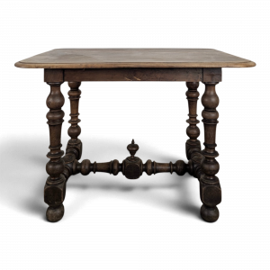 Table Louis XIII en chêne à pieds balustres et entretoise en H