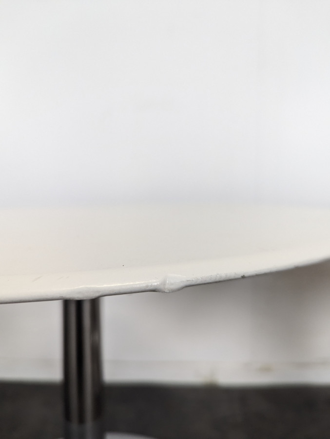 Paire de table tulipe style Space age