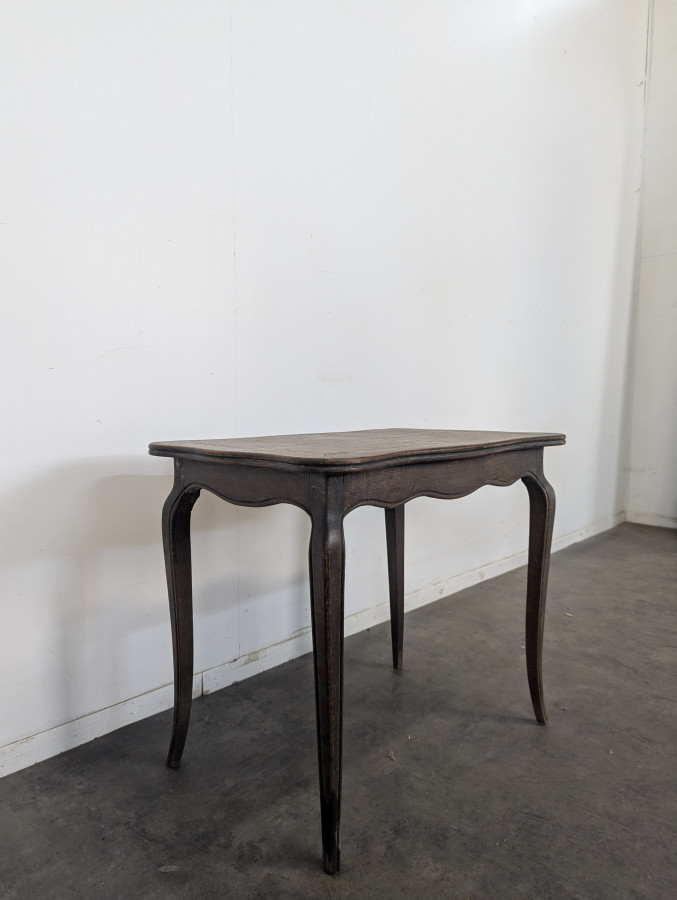 Table basse de style Louis XV néo-rustique
