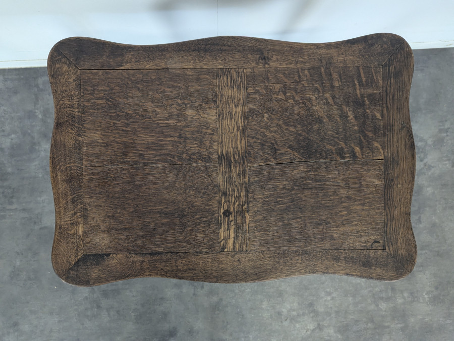 Table basse de style Louis XV néo-rustique
