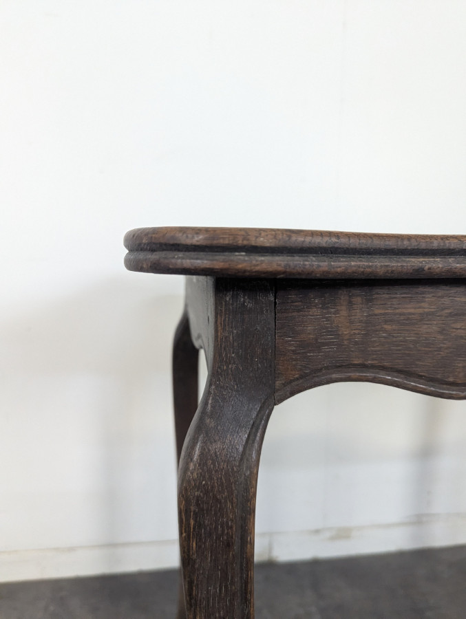 Table basse de style Louis XV néo-rustique