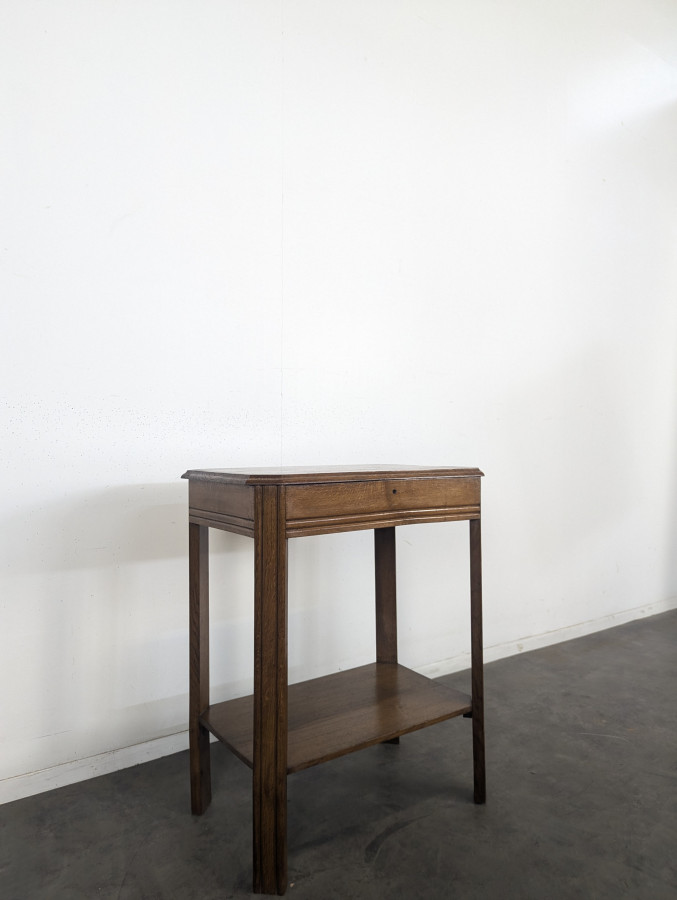 Petite travaileuse en chêne de style Art Déco