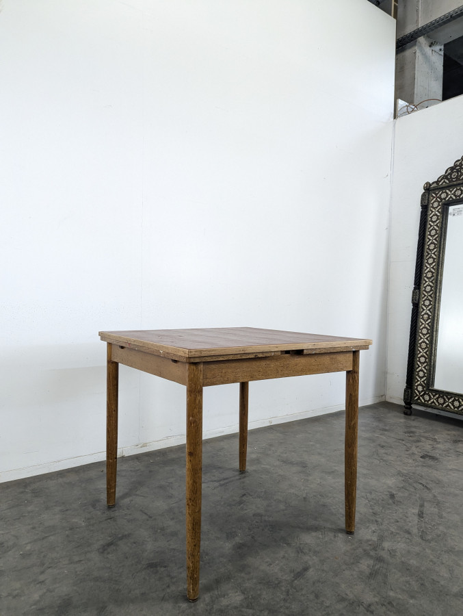 Table à jeu années 60 style scandinave